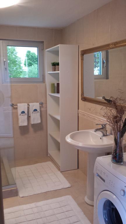 Holiday Home Vila Белашница Экстерьер фото